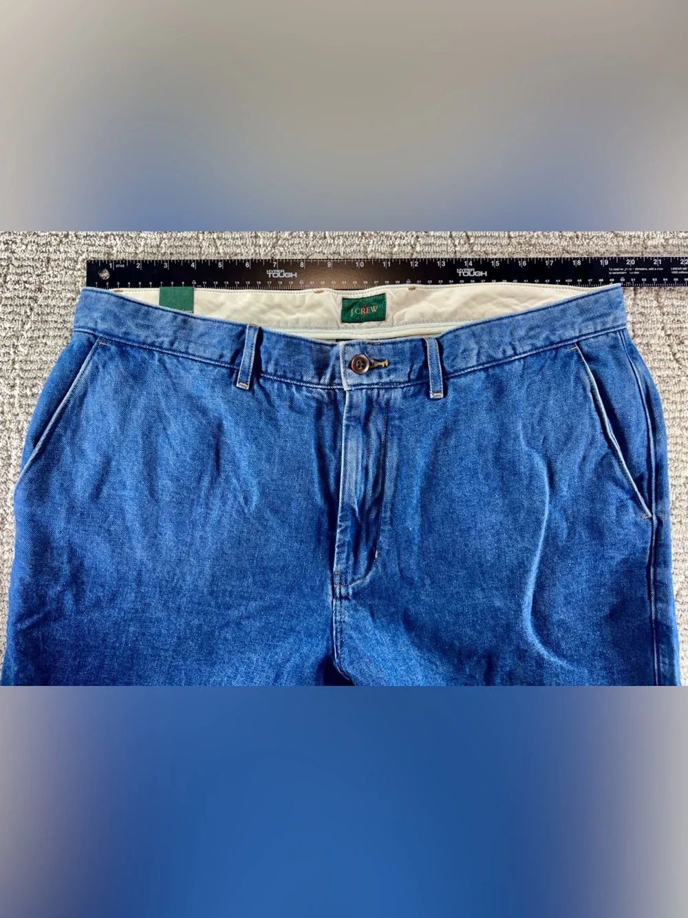 NWT J. Crew Men’s Size 38 Medium Wash 8” Relaxed Cotton-Linen Blend Denim Shorts